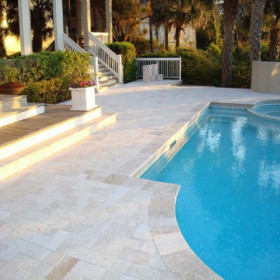 Travertin piscine antidérapant R11 Travertin piscine antidérapant R11
